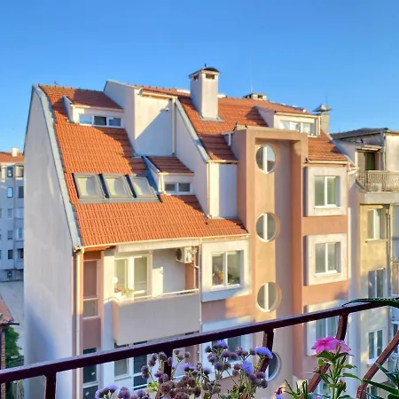 Lovely 2 Bedroom For 6 Guest In