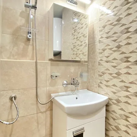 Lovely 2 Bedroom For 6 Guest In * Burgas City